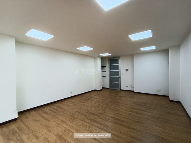 Oficina en arriendo en Tunja, Tunja, 30 m² · foto 2 de 5