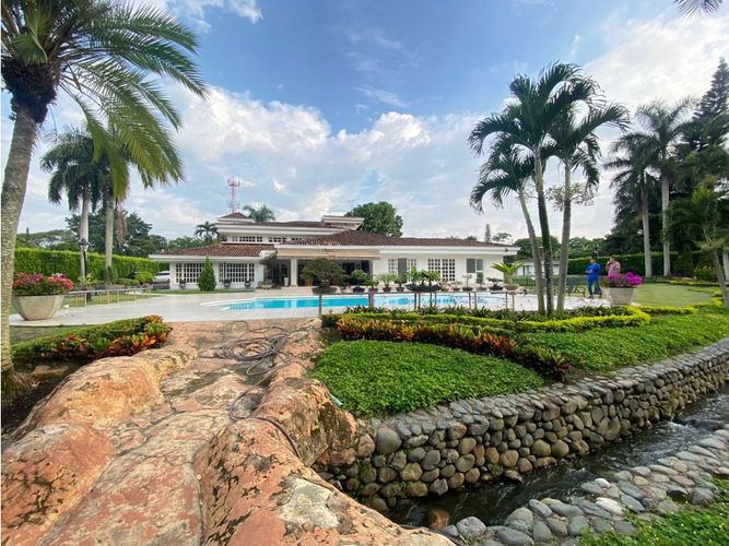Casa de 5 alcobas en venta en Ciudad Jardin, Cali, 1020 m² · foto 18 de 24