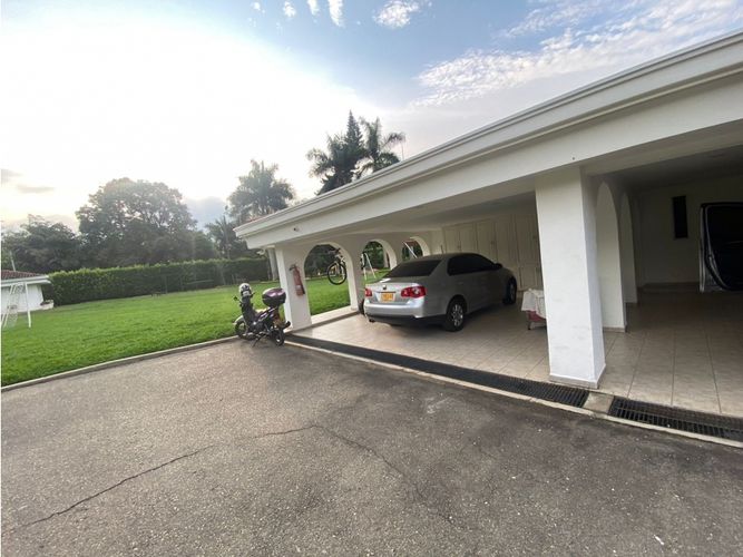 Casa de 5 alcobas en venta en Ciudad Jardin, Cali, 1020 m² · foto 22 de 24