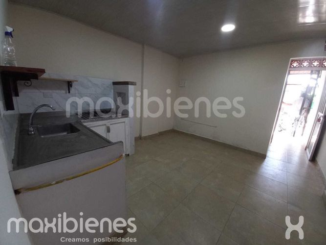 Apartamento de 3 alcobas en arriendo en Policarpa, Apartado, 75 m² · foto 7 de 12