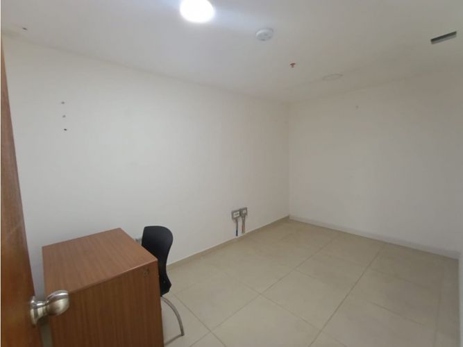 Oficina en venta en Los Colegios, Rionegro, 80 m² · foto 4 de 16