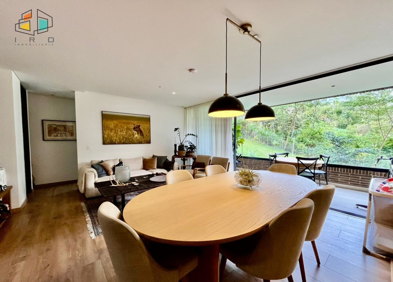 Apartamento en venta en Miraflores, Medellín 2