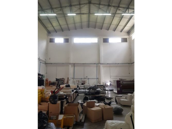 Bodega en arriendo en La Tablaza, La Estrella, 830 m² · foto 2 de 4