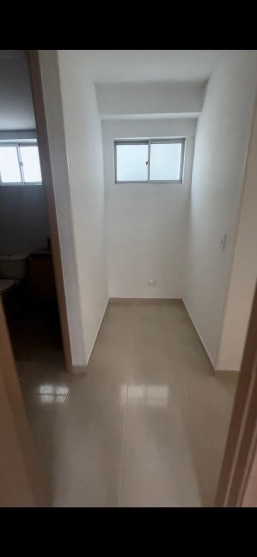 Apartamento de 3 alcobas en venta en La Feria, Piedecuesta, 72 m² · foto 5 de 13