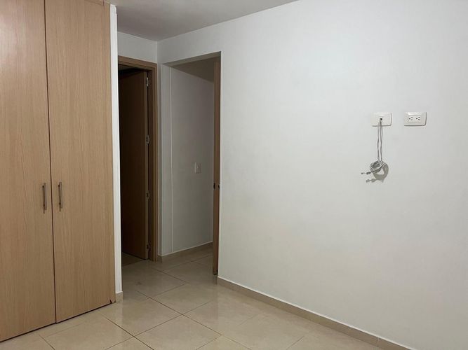 Apartamento de 3 alcobas en venta en La Feria, Piedecuesta, 72 m² · foto 12 de 13