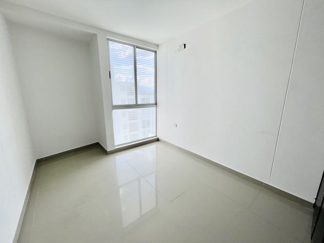 Apartamento de 3 alcobas en venta en Ub. Pinar Del Rio, Los Patios, 76 m² · foto 9 de 17