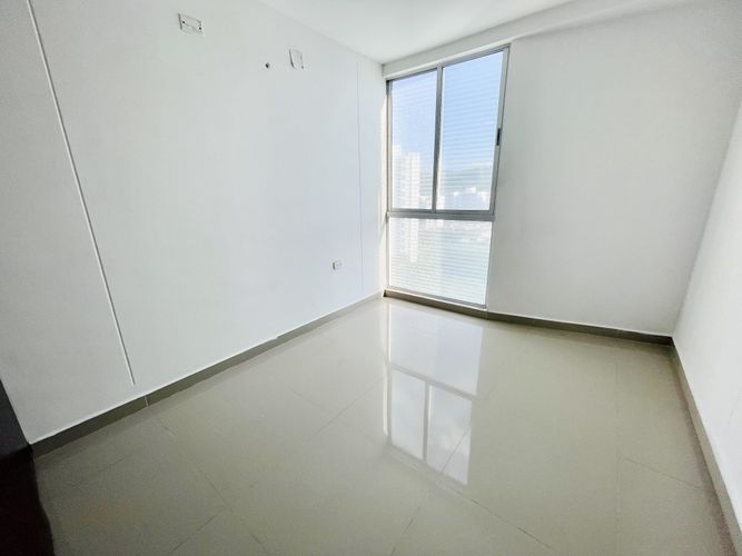 Apartamento de 3 alcobas en venta en Ub. Pinar Del Rio, Los Patios, 76 m² · foto 12 de 17