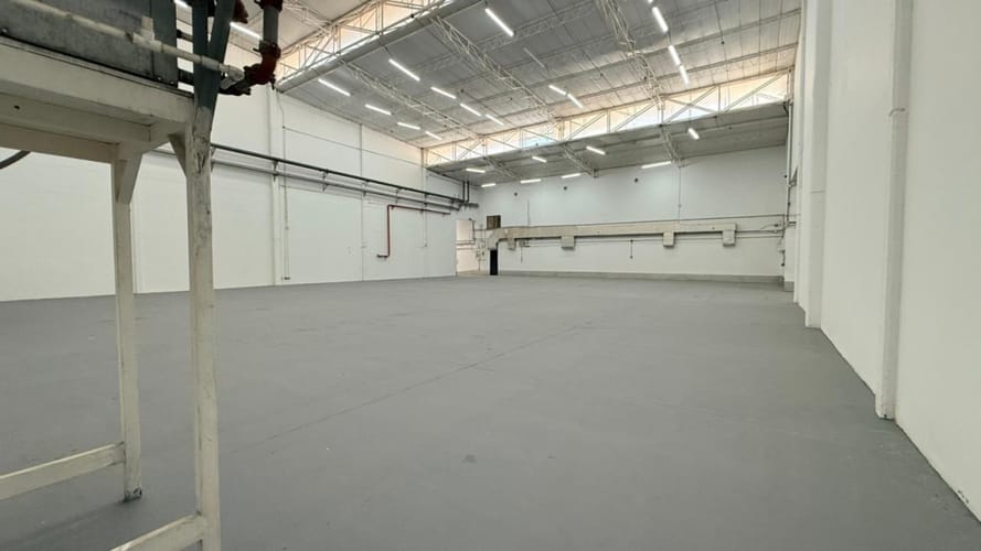 Bodega en venta en Villa San Pedro I, Barranquilla, 2400 m² · foto 18 de 24
