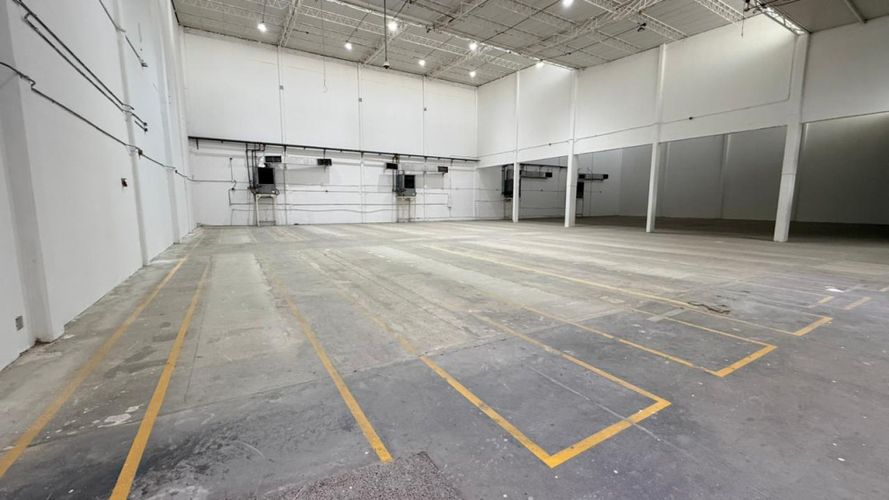 Bodega en venta en Villa San Pedro I, Barranquilla, 2400 m² · foto 21 de 24