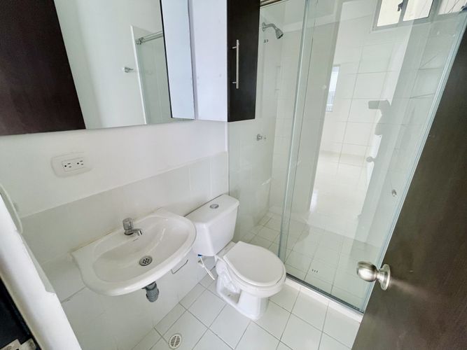 Apartamento de 2 alcobas en venta en Rafael Garcia Herreros Et Iii, Cúcuta, 49 m² · foto 6 de 14