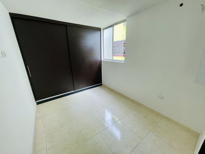 Apartamento de 2 alcobas en venta en Rafael Garcia Herreros Et Iii, Cúcuta, 49 m² · foto 7 de 14