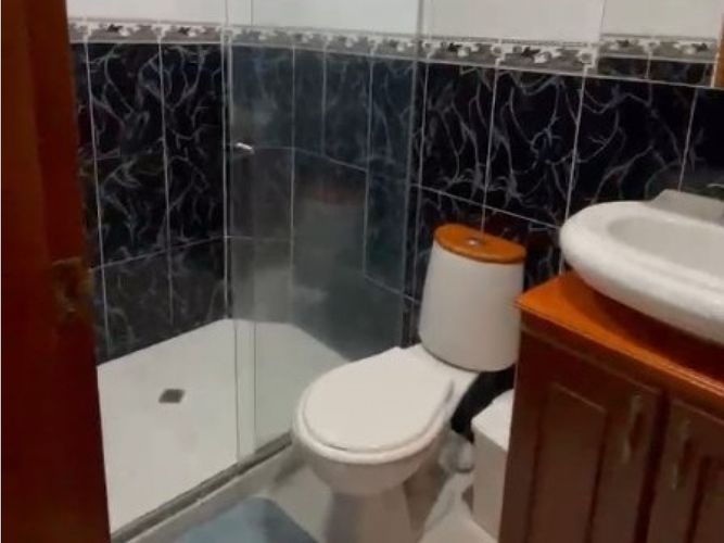 Apartamento de 2 alcobas en venta en Holanda, Sabaneta, 62 m² · foto 6 de 7
