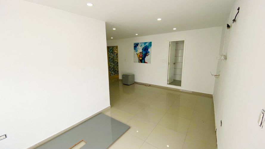 Casa de 5 alcobas en venta en Lleras Restrepo, Cúcuta, 239 m² · foto 8 de 19