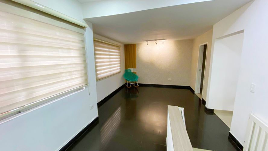 Casa de 5 alcobas en venta en Lleras Restrepo, Cúcuta, 239 m² · foto 12 de 19