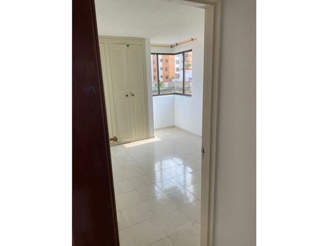 Apartamento en venta en Ciudad Melendez, Cali, 70 m² · foto 5 de 19