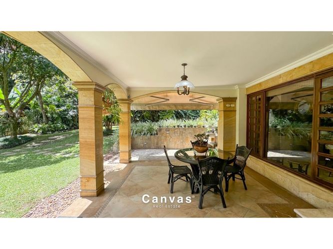 Casa de 6 alcobas en venta en El Poblado, Medellín, 646 m² · foto 14 de 24