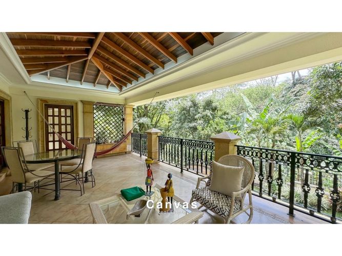 Casa de 6 alcobas en venta en El Poblado, Medellín, 646 m² · foto 19 de 24