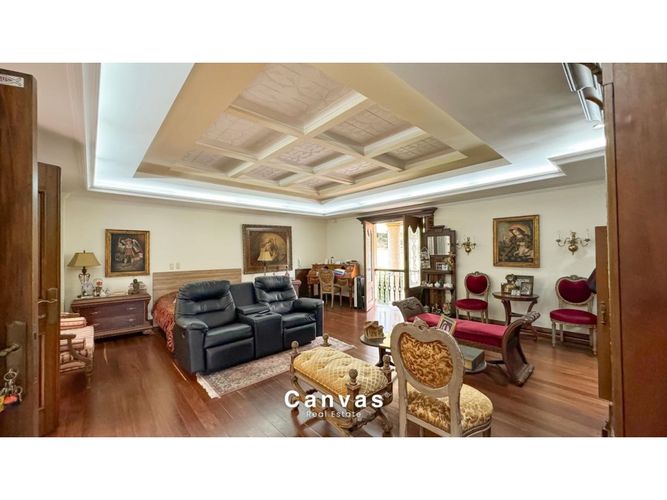 Casa de 6 alcobas en venta en El Poblado, Medellín, 646 m² · foto 24 de 24