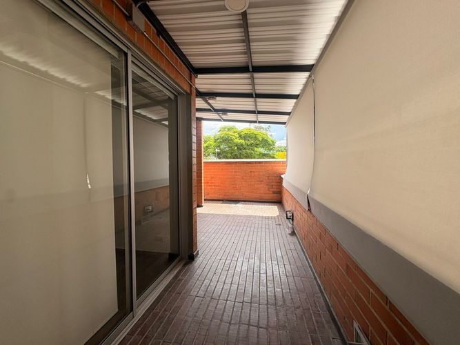 Apartamento de 3 alcobas en arriendo en Loma Benedictinos, Envigado, 114 m² · foto 12 de 18
