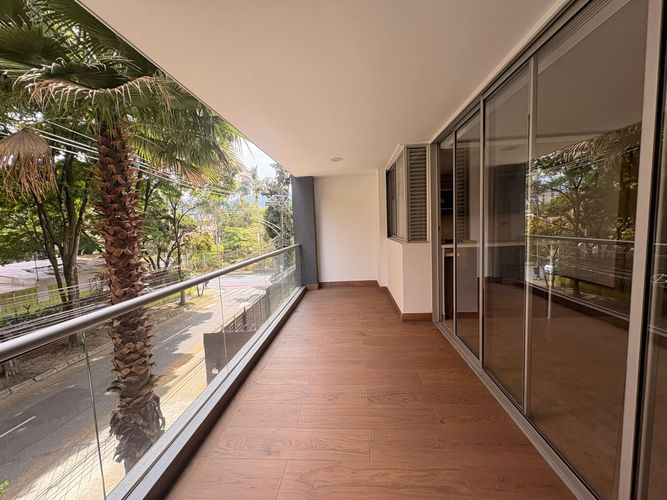 Apartamento de 3 alcobas en arriendo en Loma Benedictinos, Envigado, 114 m² · foto 18 de 18