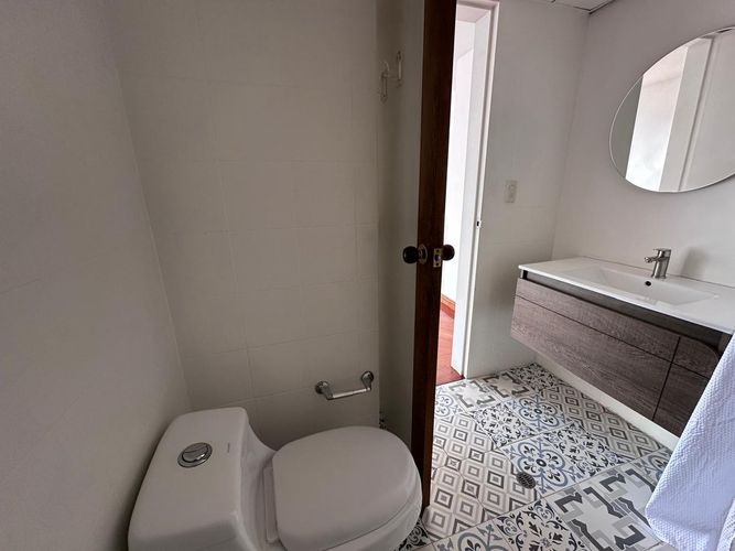 Apartamento de 3 alcobas en venta en El Poblado, Medellín, 125 m² · foto 15 de 16