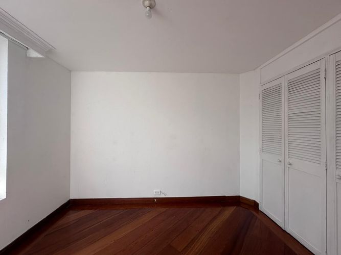 Apartamento de 3 alcobas en venta en El Poblado, Medellín, 125 m² · foto 3 de 16