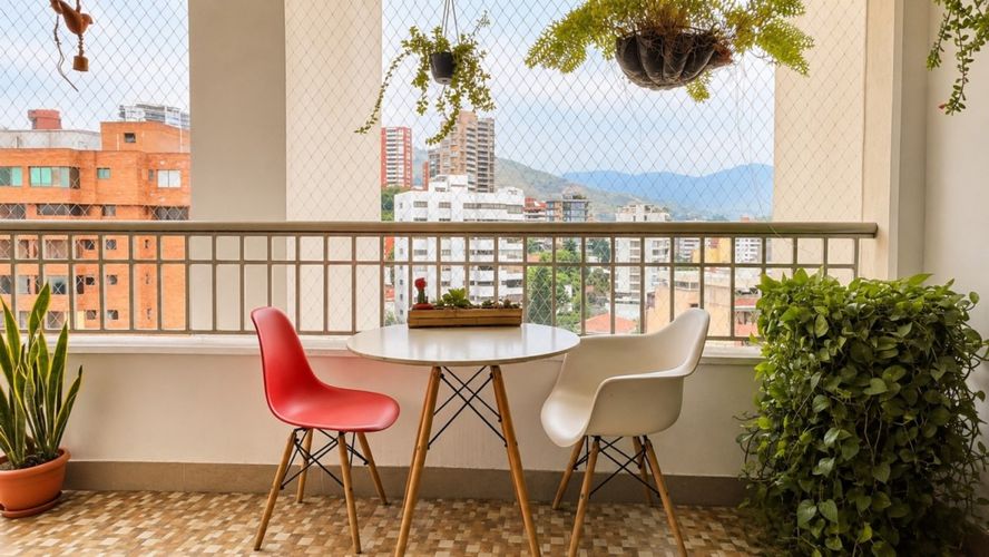 Apartamento de 3 alcobas en venta en Bellavista, Cali, 275 m² · foto 2 de 20