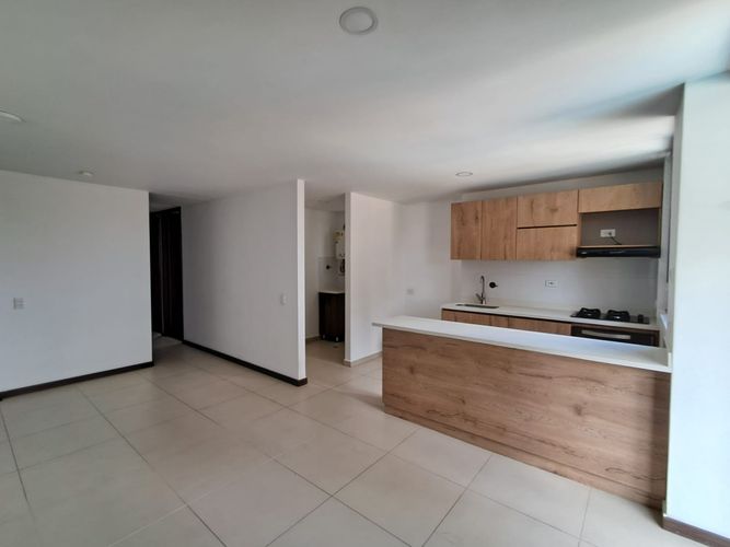 Apartamento de 3 alcobas en arriendo en Rionegro, 71 m² · foto 5 de 16