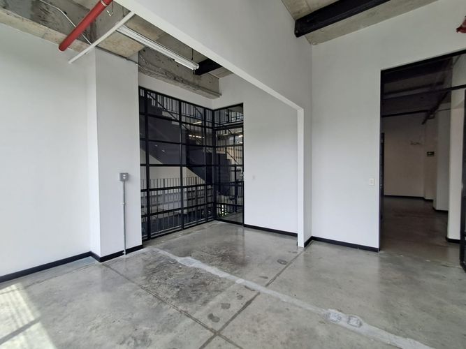 Oficina en arriendo en Llano Grande, Rionegro, 21 m² · foto 2 de 10