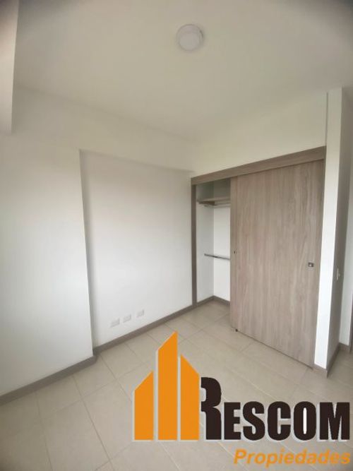 Apartamento de 3 alcobas en venta en El Porvenir, Rionegro, 96 m² · foto 7 de 17