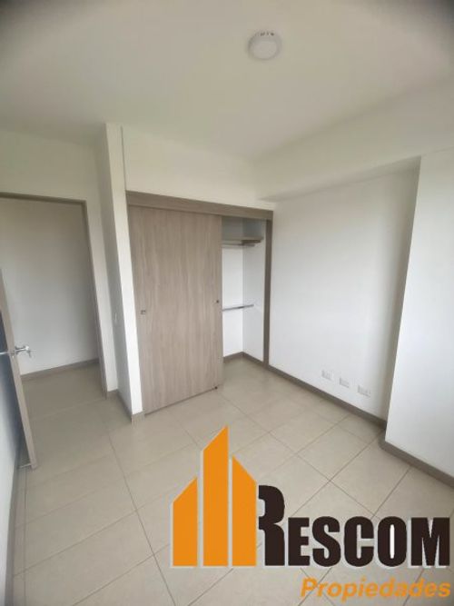 Apartamento de 3 alcobas en venta en El Porvenir, Rionegro, 96 m² · foto 9 de 17