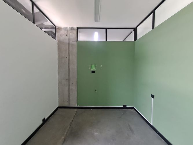 Oficina en arriendo en Llano Grande, Rionegro, 10 m² · foto 3 de 9