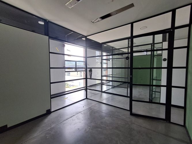 Oficina en arriendo en Llano Grande, Rionegro, 11 m² · foto 3 de 8