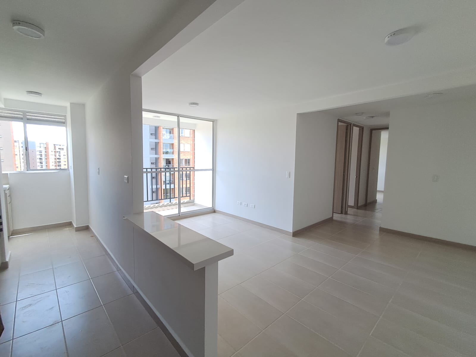 Apartamento en arriendo en Santa Ana, Rionegro · foto 3 de 16