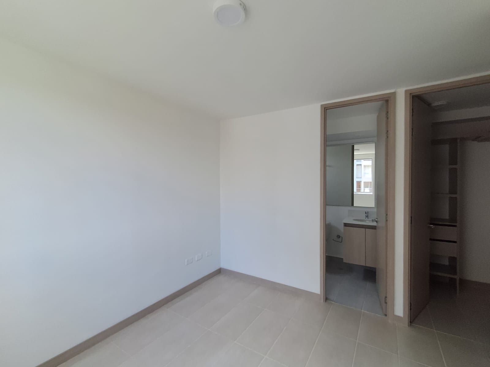 Apartamento en arriendo en Santa Ana, Rionegro · foto 10 de 16