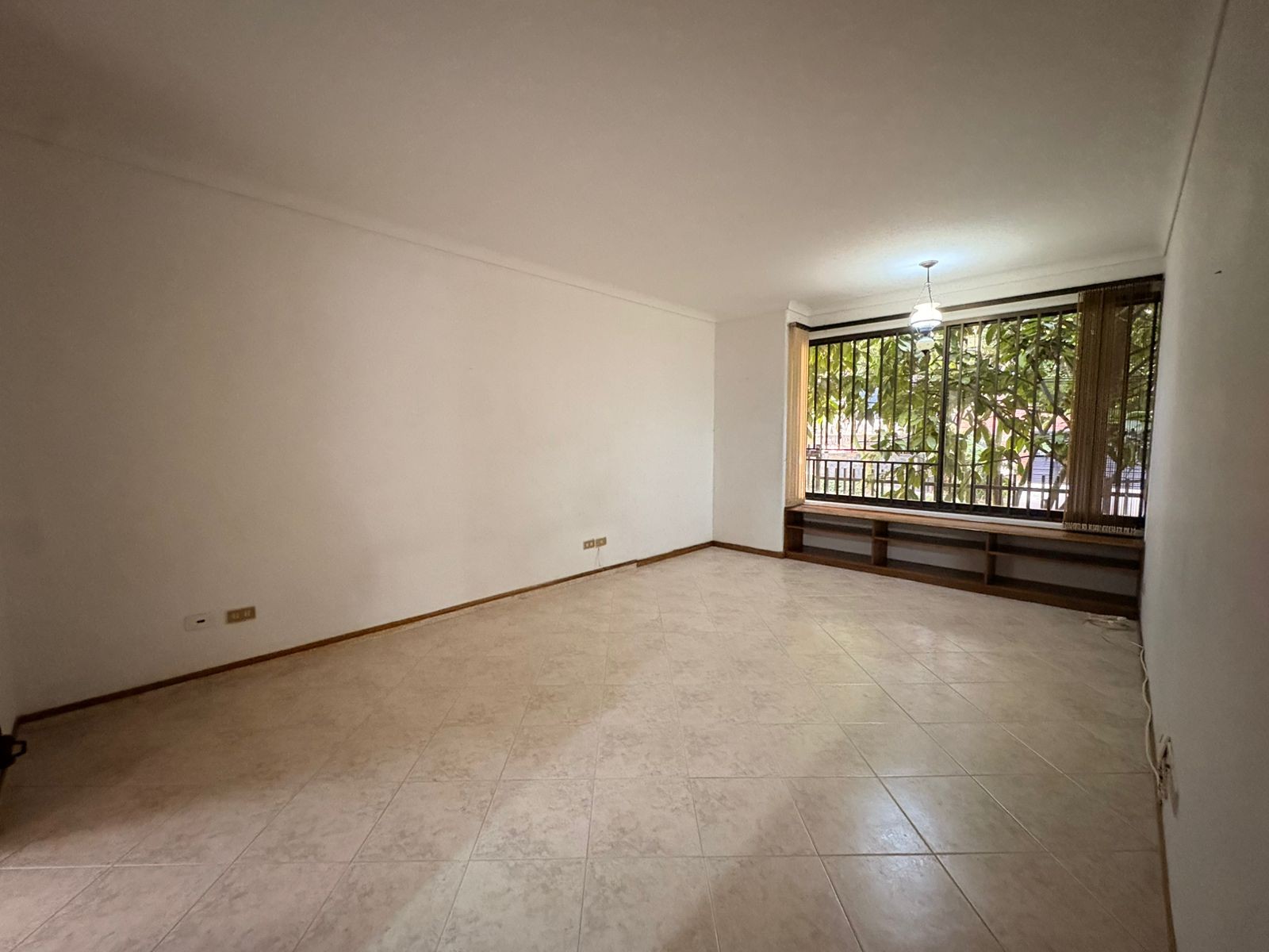 Apartamento en arriendo en Loma Benedictinos, Envigado · foto 4 de 15