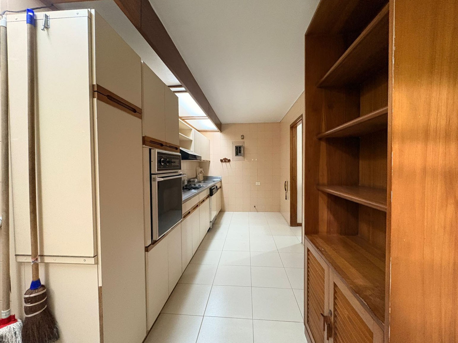 Apartamento en arriendo en Loma Benedictinos, Envigado · foto 7 de 15