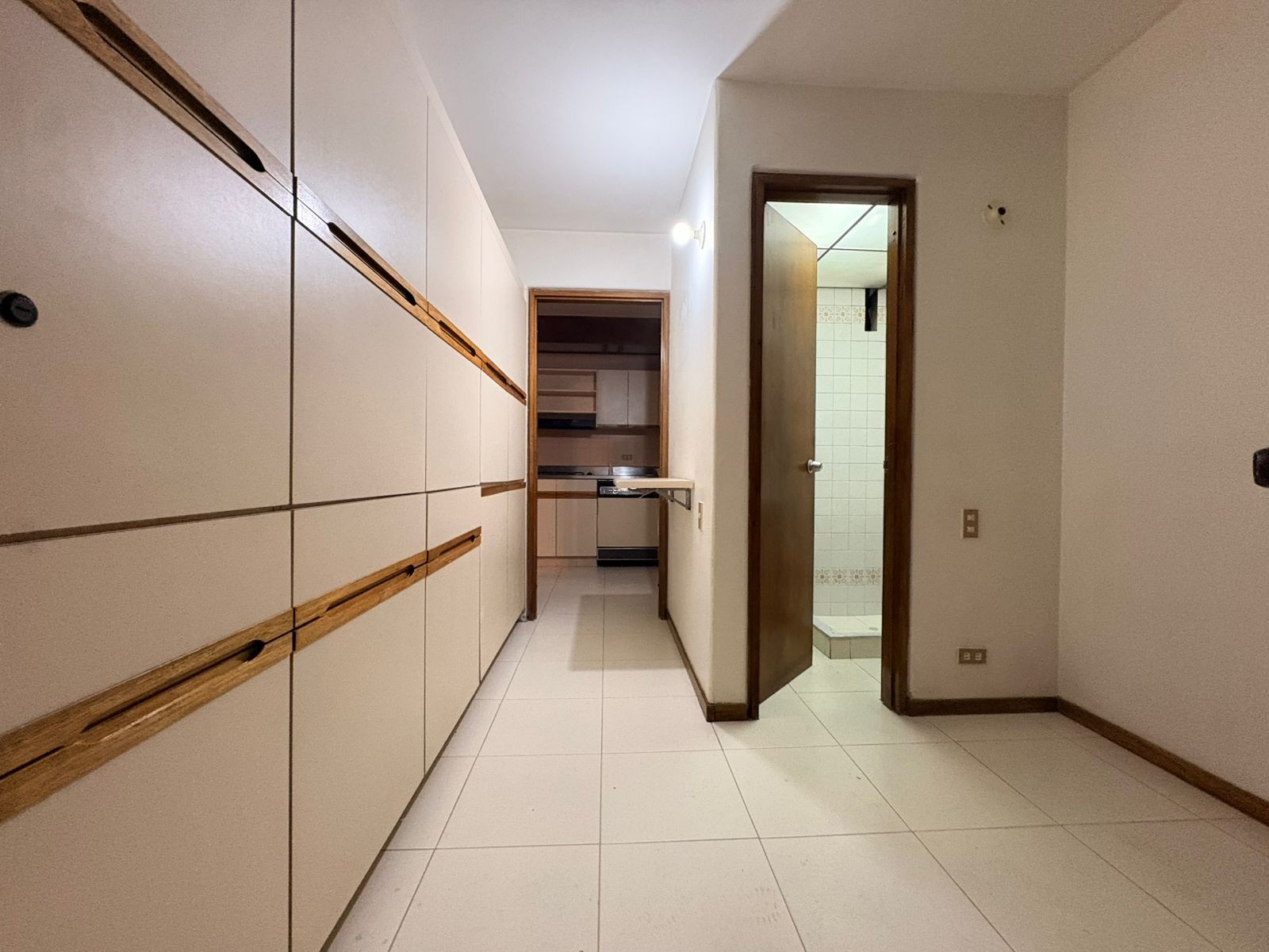 Apartamento en arriendo en Loma Benedictinos, Envigado · foto 12 de 15