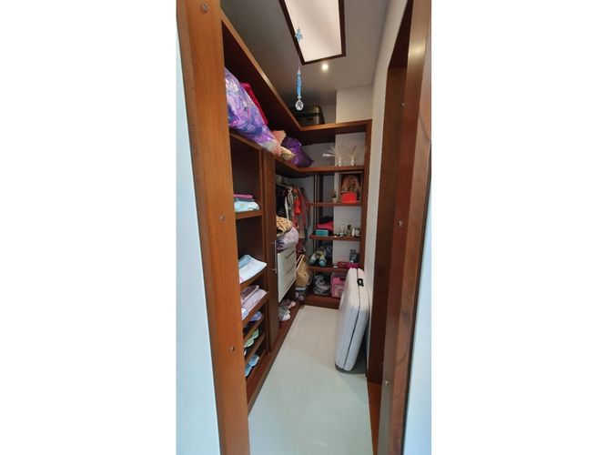 Casa de 6 alcobas en venta en Ciudad Jardin, Cali, 754 m² · foto 22 de 24