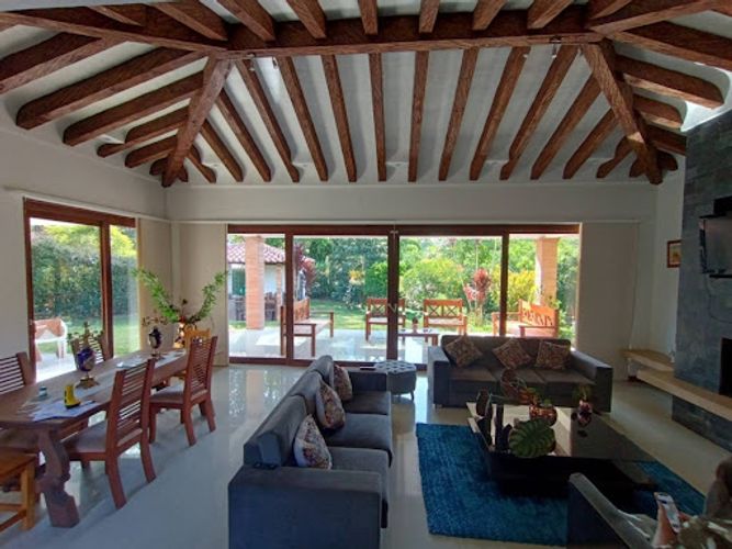 Finca en arriendo en Lomitas, La Ceja, 430 m² · foto 3 de 24
