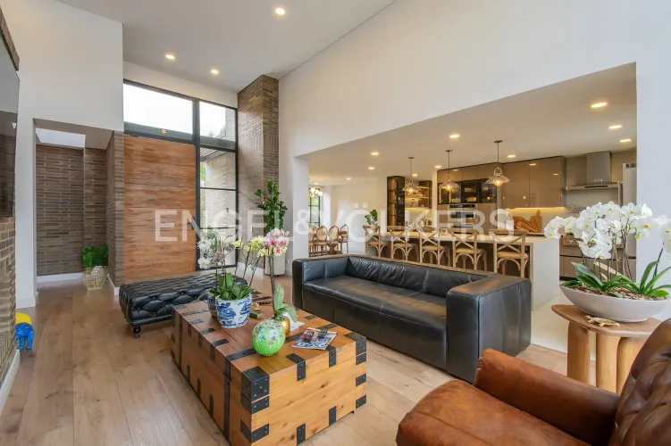 Casa de 5 alcobas en venta en La Violeta, Sopó, 470 m² · foto 3 de 20