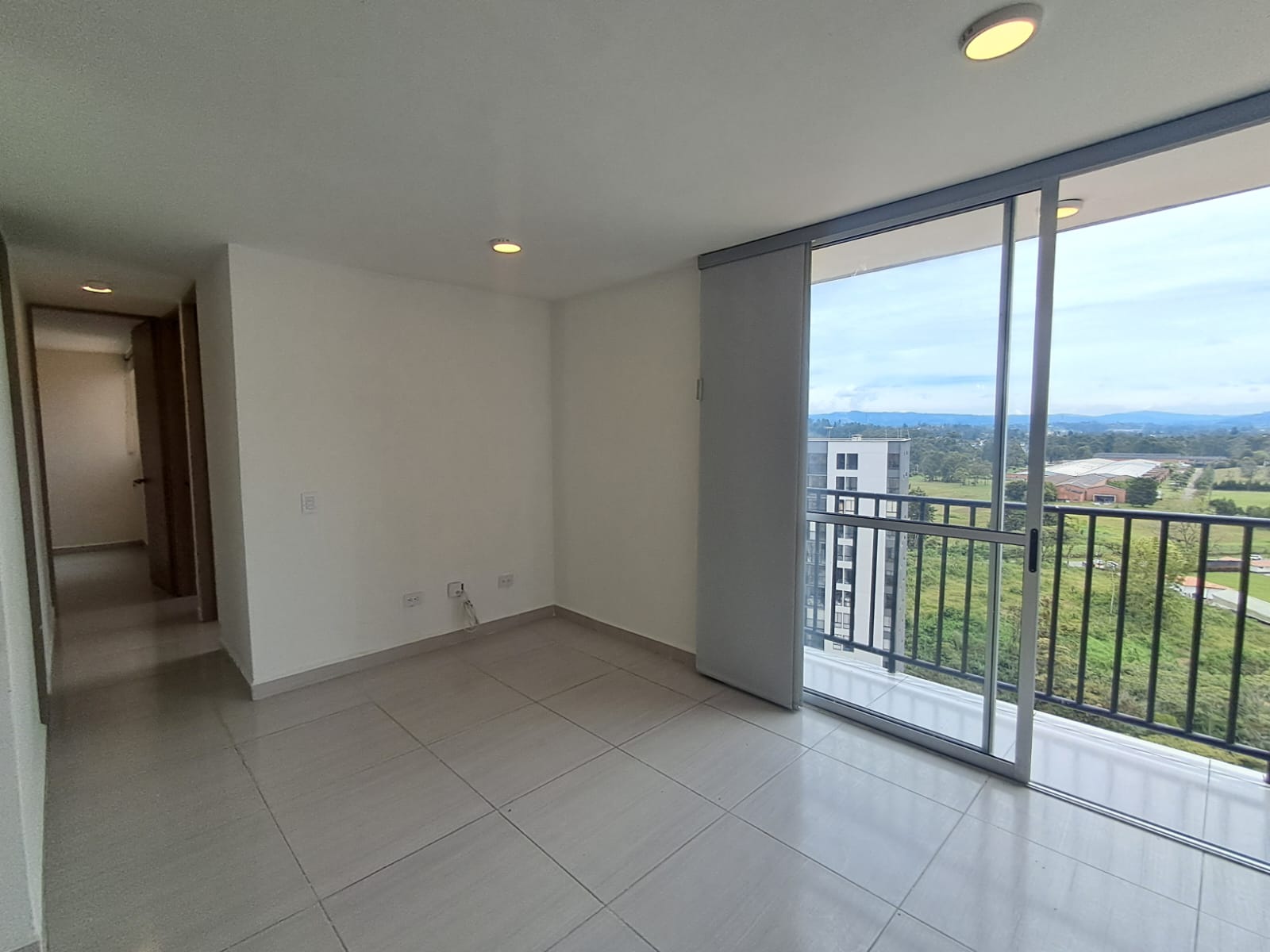 Apartamento en arriendo en La Macarena, Rionegro · foto 5 de 12