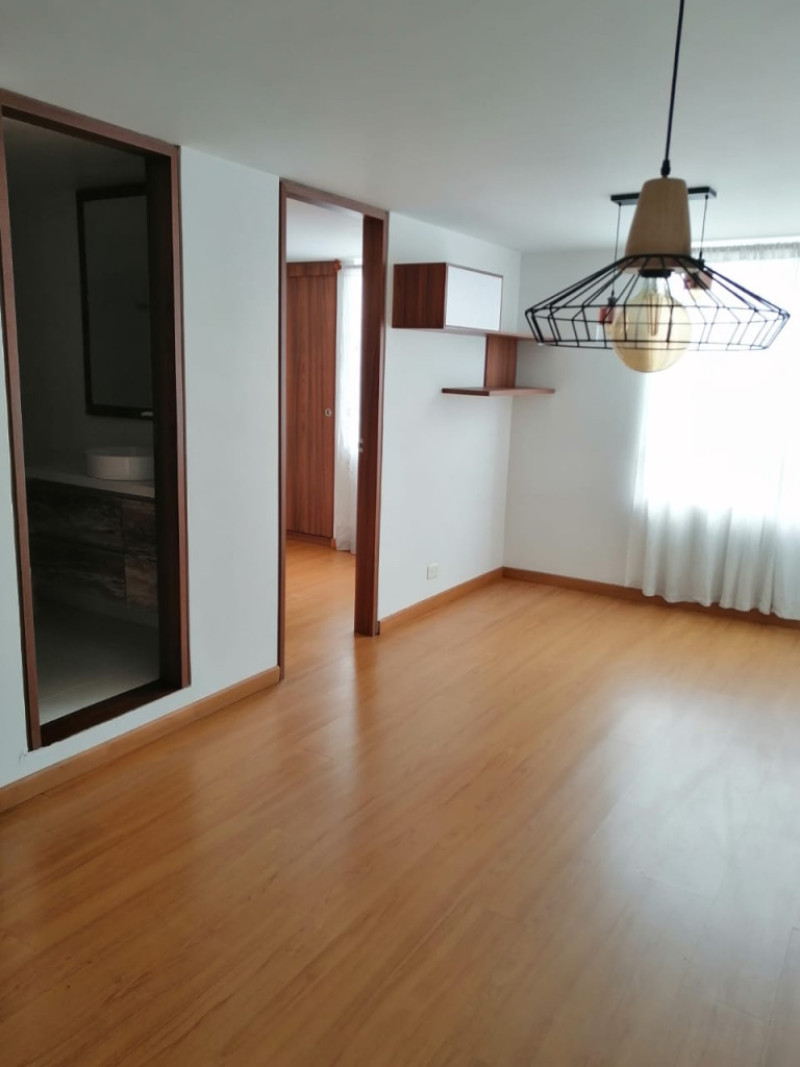 Apartamento en venta en Castilla, Bogotá · foto 2 de 12