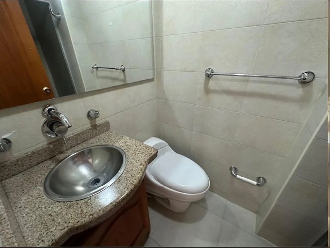 Apartaestudio en venta en Los Alpes, Pereira, 40 m² · foto 4 de 8