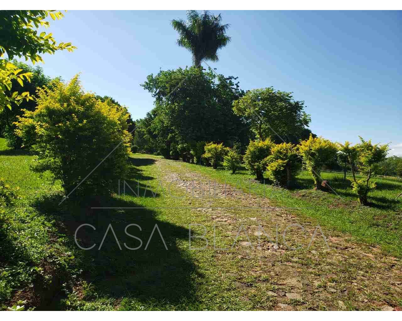 GRANJA EN VENTA CIUDAD DE ARROYOS Y ESTEROS. — foto 2