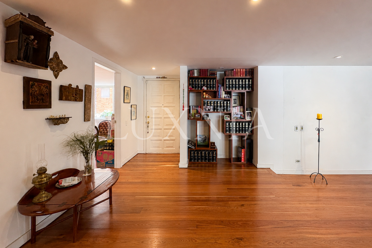 Apartamento de 2 alcobas en venta en El Nogal, Bogotá, 145 m² · foto 4 de 19