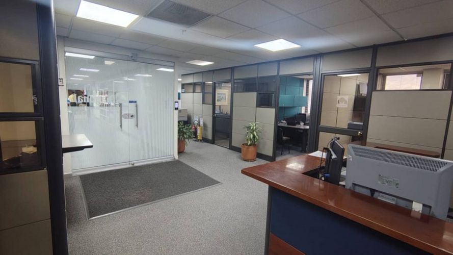 Oficina en arriendo en La Candelaria, Medellín, 350 m² · foto 6 de 24