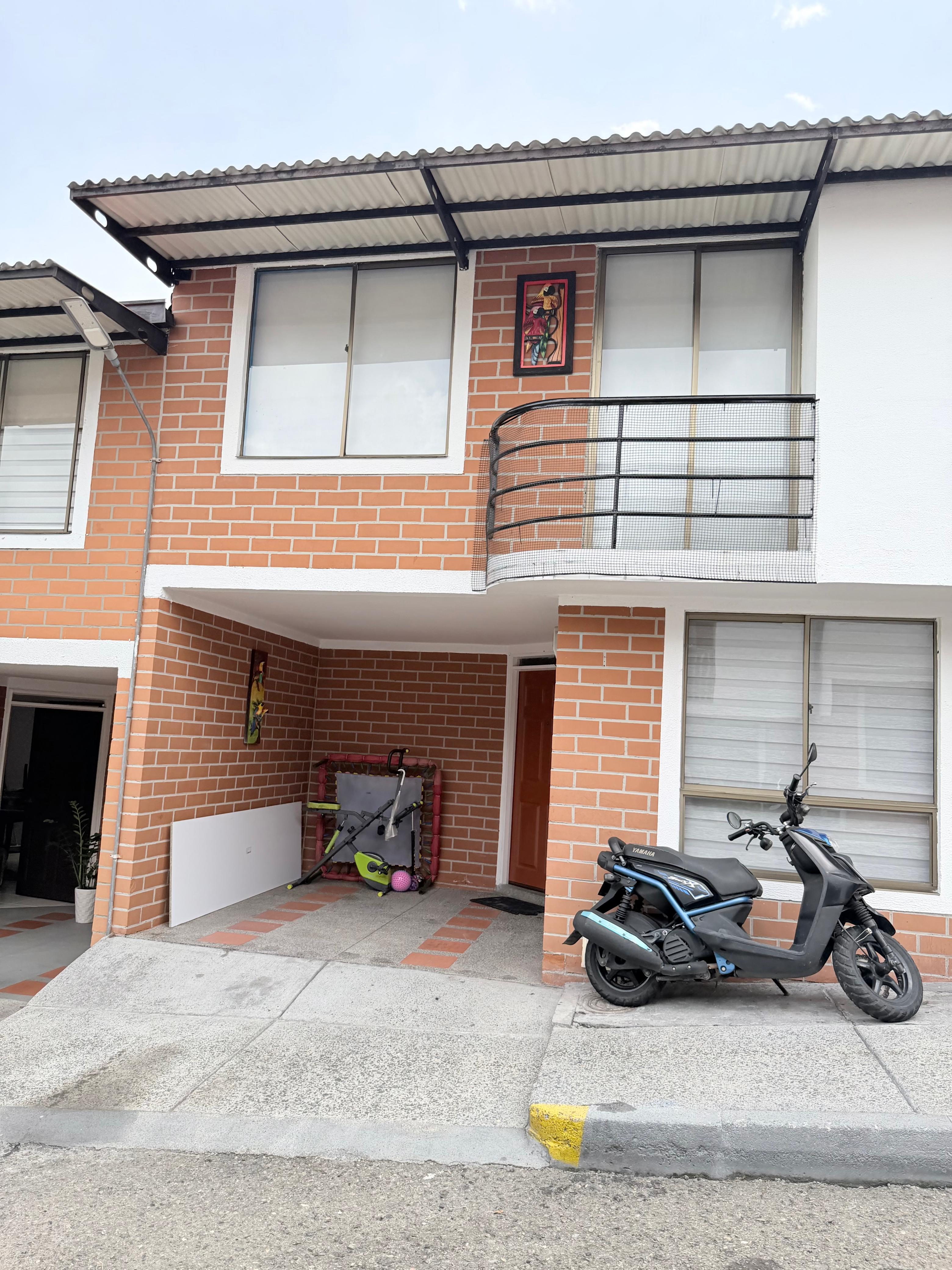 Casa en venta en Ub. Babilonia, Dosquebradas · foto 2 de 13