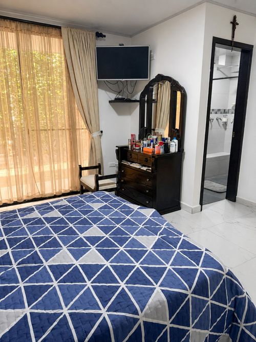 Casa de 3 alcobas en venta en Potrerito, Palmira, 300 m² · foto 12 de 24