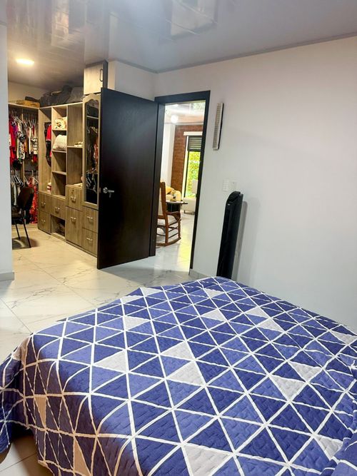 Casa de 3 alcobas en venta en Potrerito, Palmira, 300 m² · foto 23 de 24
